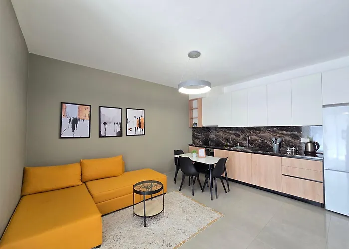 Modern Center 公寓